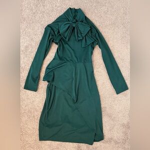 Emerald Green Long Sleeve Formal Dress with Bow Detail